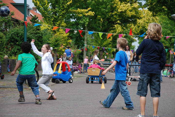 1.000 activiteiten voor kinderen op Buitenspeeldag 2014